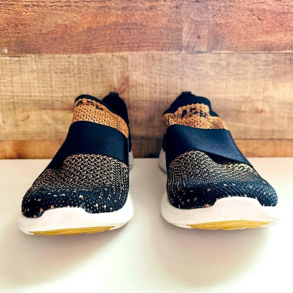 APL Lululemon Women’s TechLoom Bliss Black/Rose Slip Ons - Picture 5 of 10